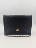 Sac Chanel timeless classique cuir noir et placage or 24 carats avec chaine à bandoulière