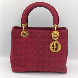 Sac Lady Dior medium nylon framboise vue principale