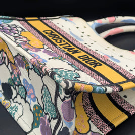 Intérieur du sac Dior Book Tote multicolore