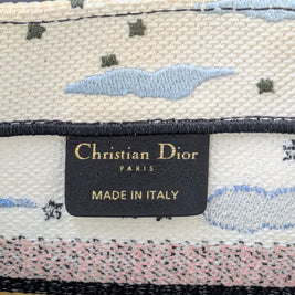 Facture et carnet d’entretien du Dior Book Tote