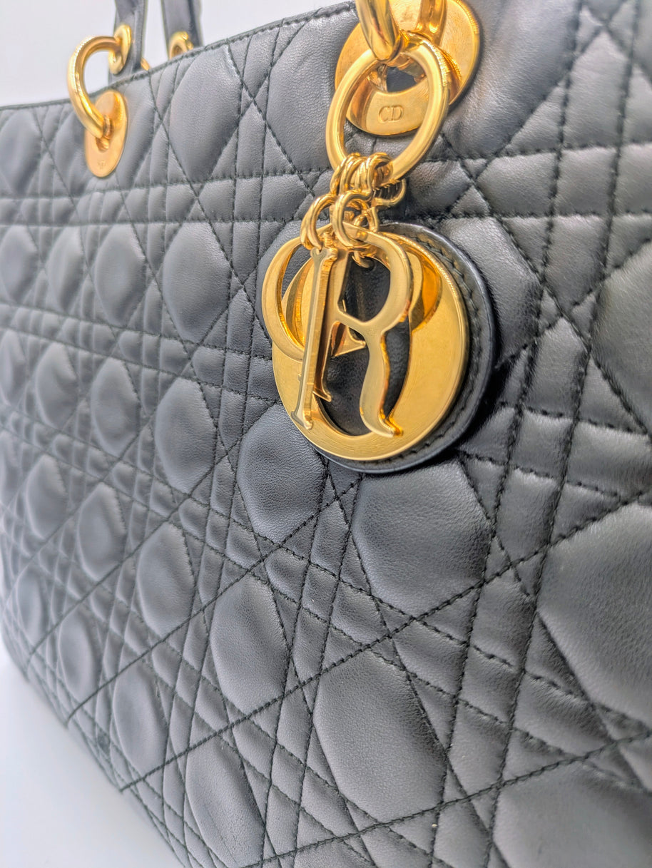 Intérieur sac Lady Dior large cuir noir vintage