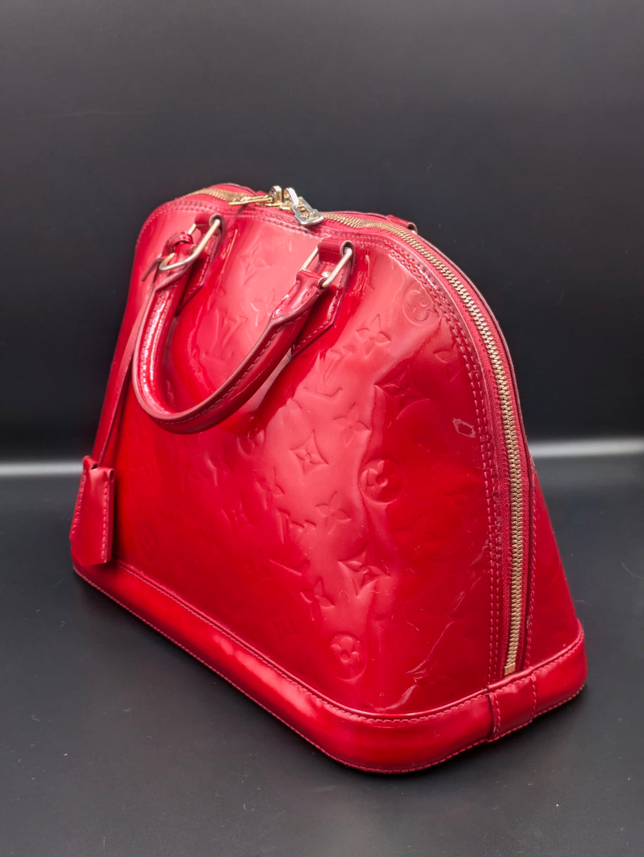 Profil sac Chanel Timeless 24 cuir noir vintage