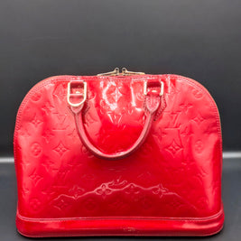 Bijouterie dorée fermoir CC Chanel Timeless vintage