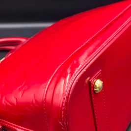 Sac Chanel Timeless 24 vintage bijouterie dorée détail