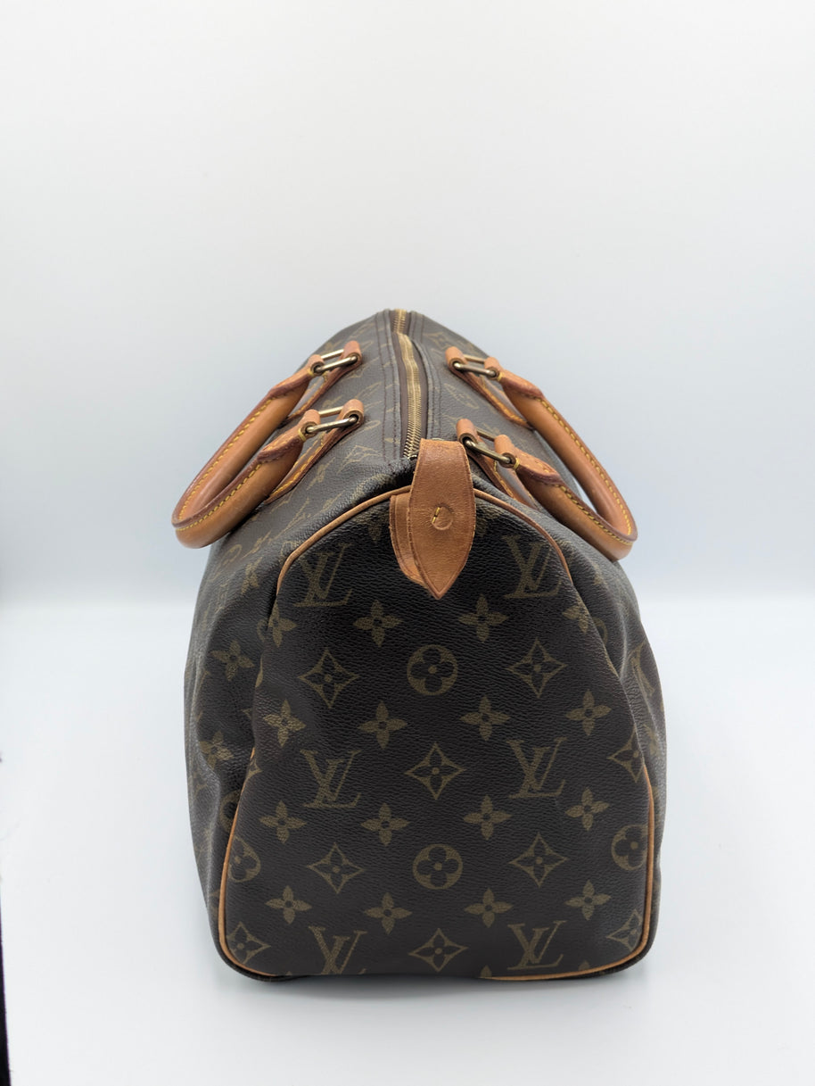 Coins du sac Louis Vuitton Speedy 30 vintage