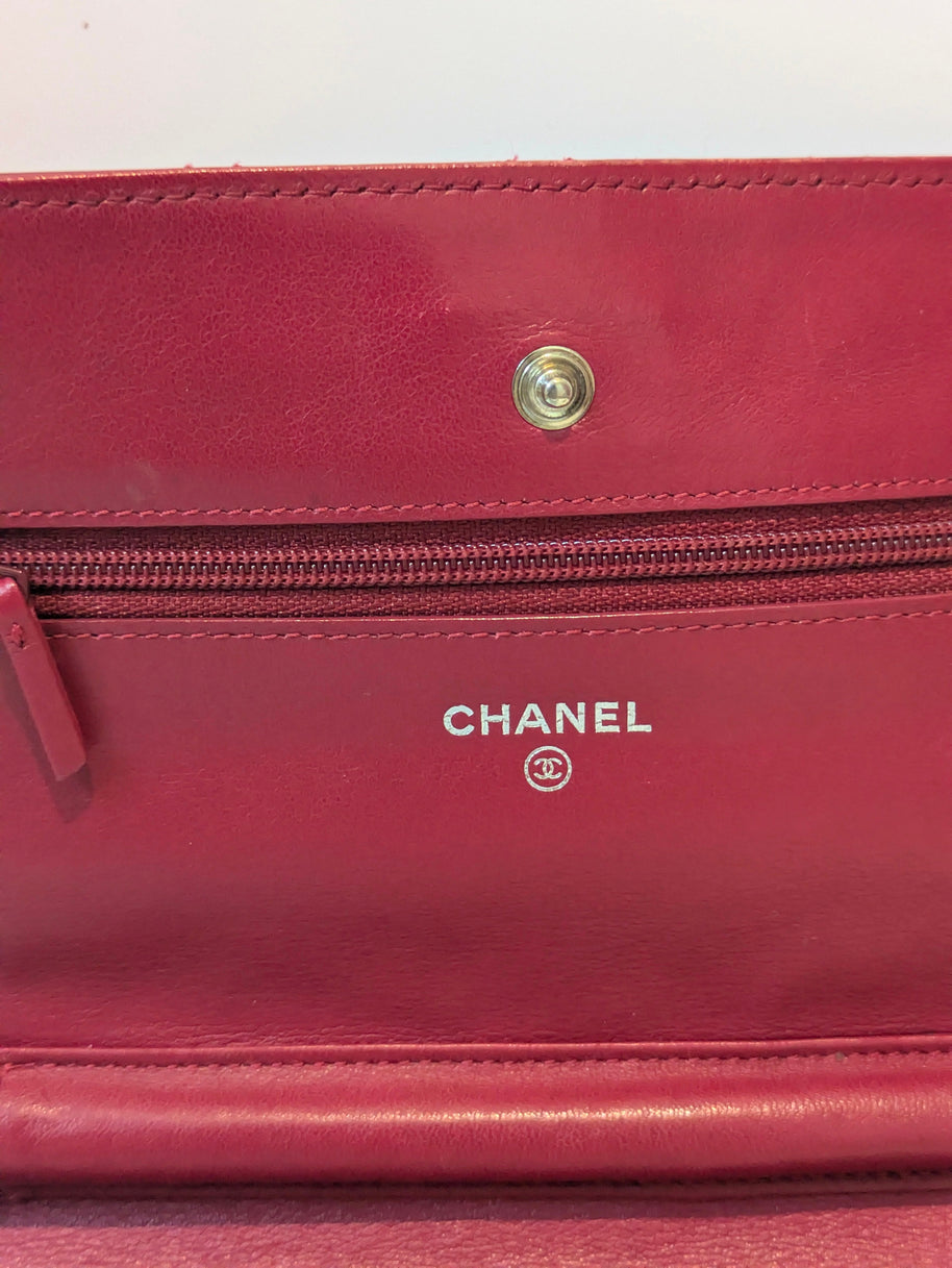Chanel Wallet On Chain sac ouvert vue intérieure complète
