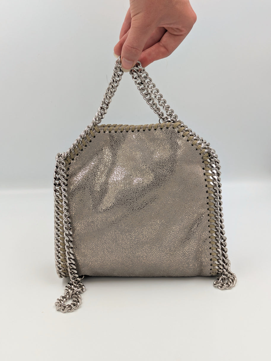 Stella McCartney Falabella Tiny détail chaîne et bandoulière