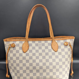 Sac Louis Vuitton Neverfull PM Azur vue de profil