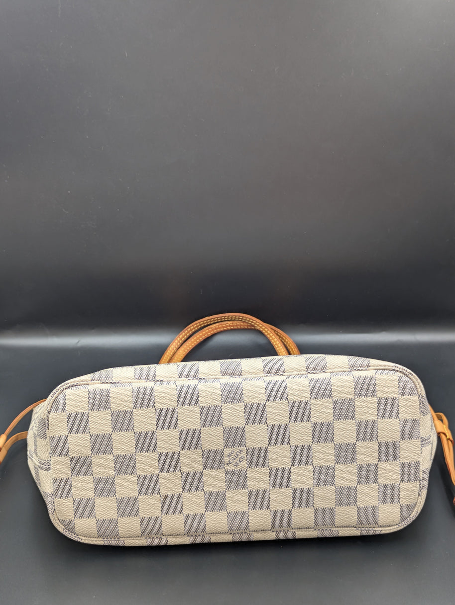Marquage Louis Vuitton Paris made in France du Neverfull PM Azur