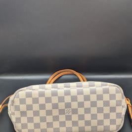 Marquage Louis Vuitton Paris made in France du Neverfull PM Azur