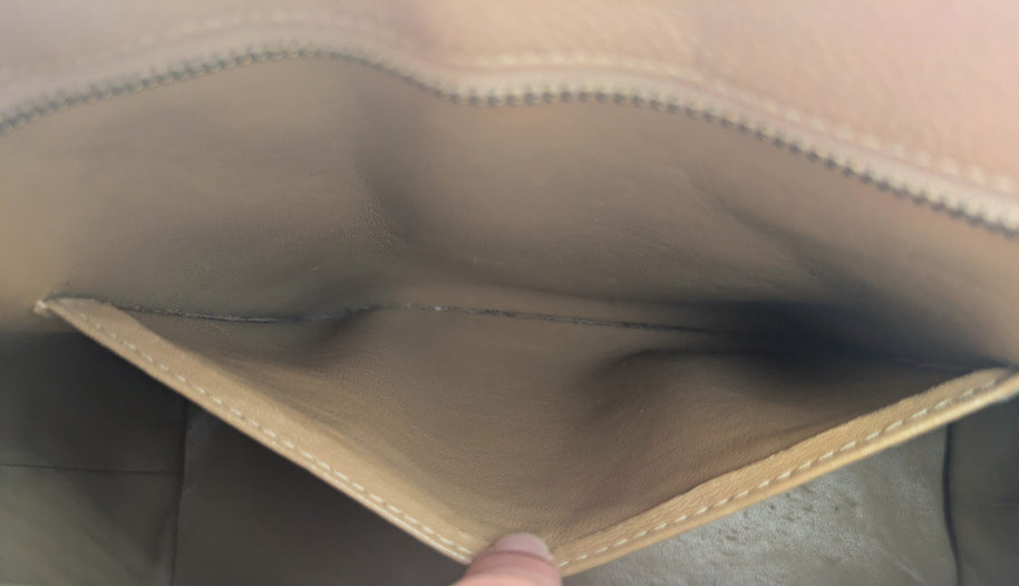 Sac Chanel Médaillon cuir caviar camel format tote