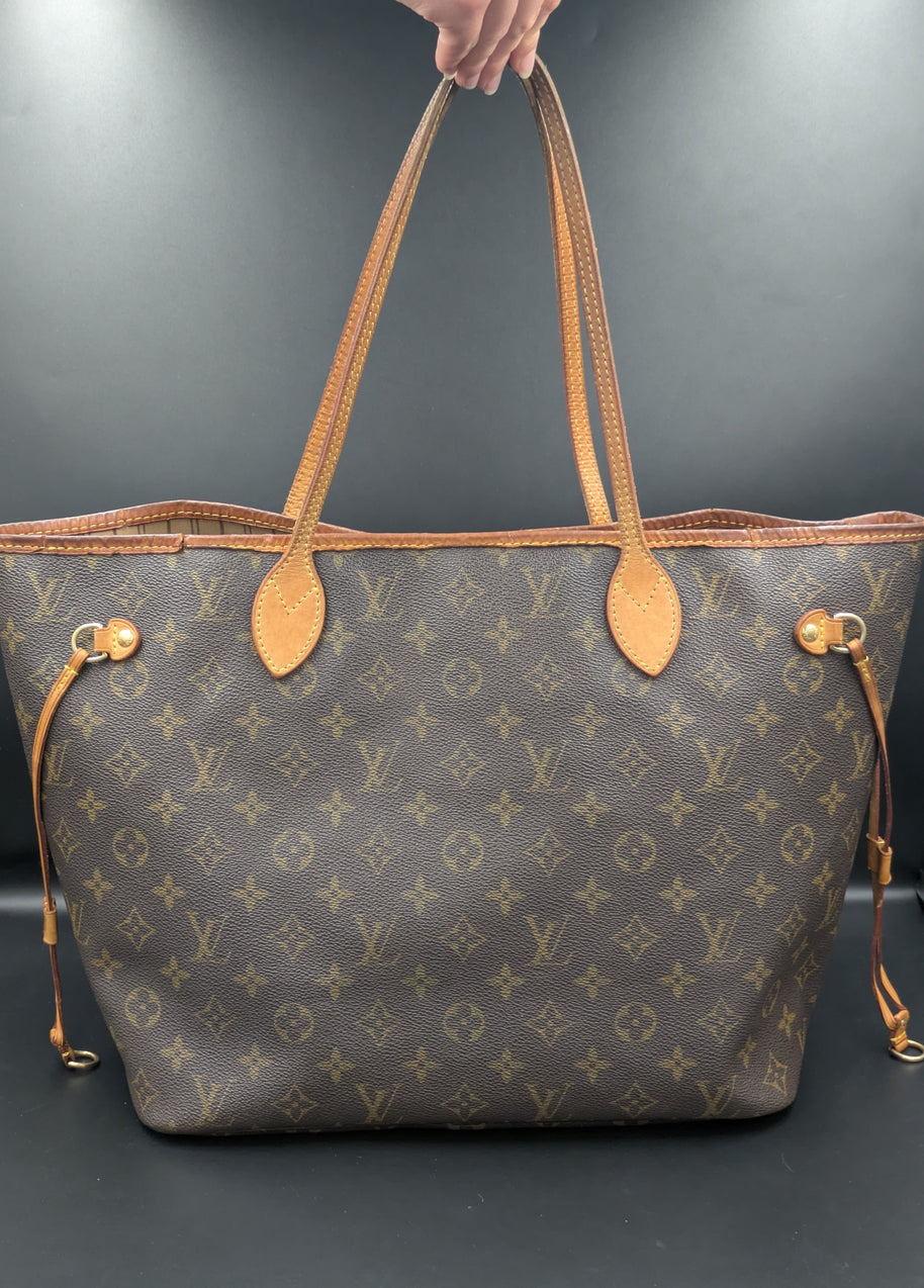 Louis Vuitton Neverfull MM détail toile monogram