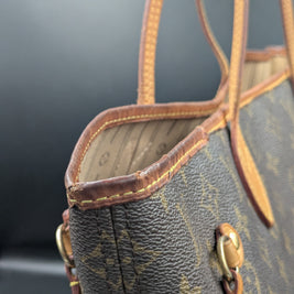 Louis Vuitton Neverfull MM numéro de série VI 2099