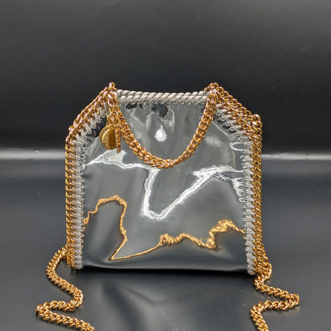 Sac Stella McCartney x Sorayama Falabella tiny argenté à effet miroir, vue de face avec chaîne dorée