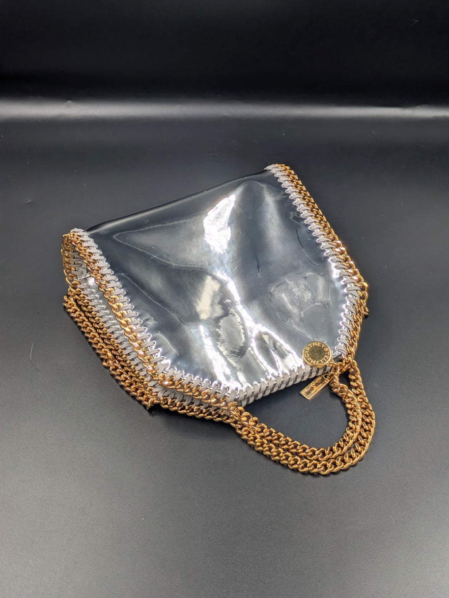 Sac Stella McCartney x Sorayama Falabella tiny posé, finition argentée à effet miroir