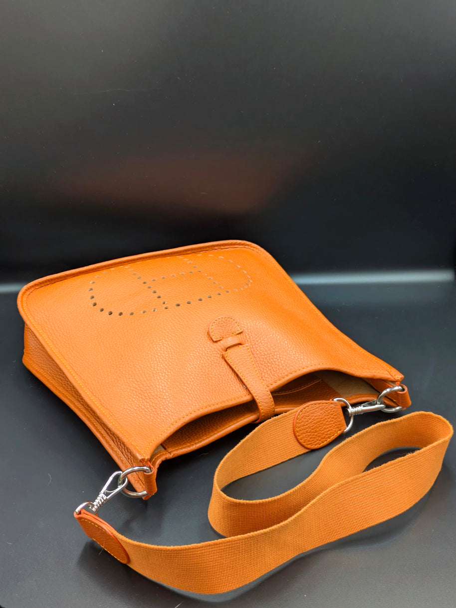 Hermès Evelyne 29 PM orange détail ferrures et attaches